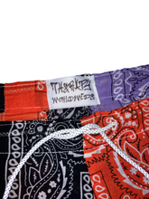 Lade das Bild in den Galerie-Viewer, Bandana Patchwork Pants &quot;GNARLY&quot;
